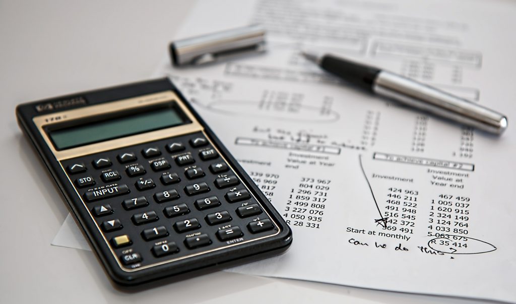 calculator with business accounting manual calculations